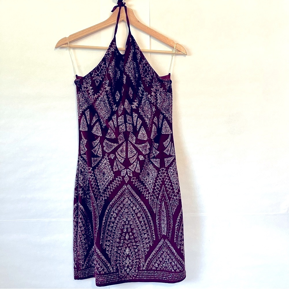 HOST PICK - Classy Halter-neck Dress in Plum and Silver Sparkling Pattern - Picture 2 of 6